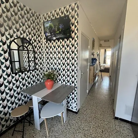 T2 Moderne A 2 Min De La Port-la-Nouvelle